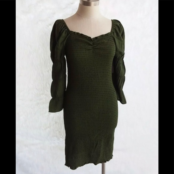 ROMANTIC SMOCKED GREEN DRESS SIZE L - Picture 8 of 12